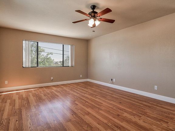 5th image of 307 7th St