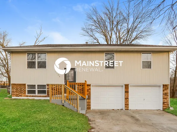 1108 Golfview Dr, Grain Valley, MO 64029