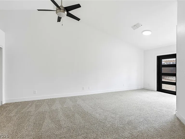 4818 Carefree Dr — Photo 17