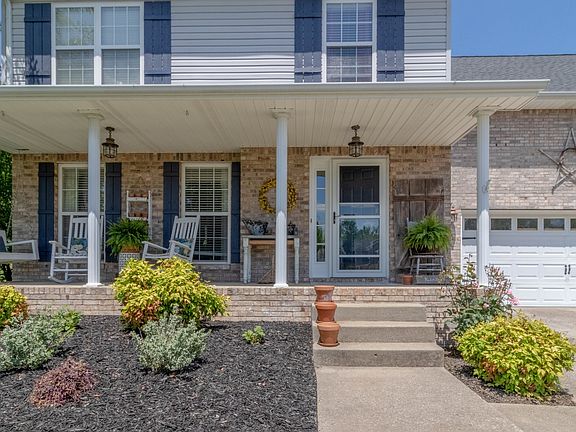 2nd image of 432 Herndon Ct