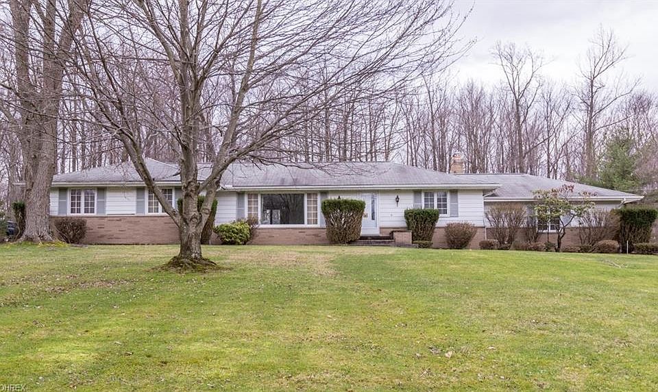 1st image of 28940 Hidden Valley Dr