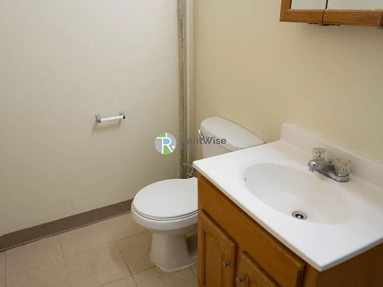 1114-1118 Commonwealth Ave — Photo 24