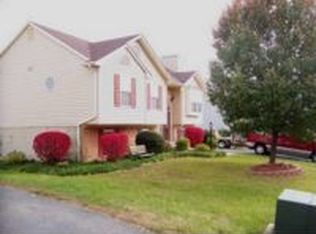 14187 Rockinghorse Dr, Woodbridge, VA 22193