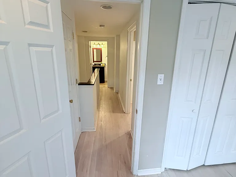 W Harper St — Photo 11