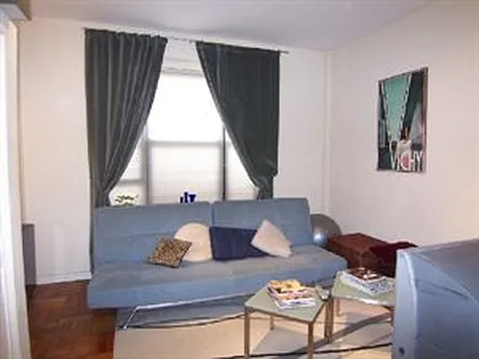 Rented by Douglas Elliman | media 21