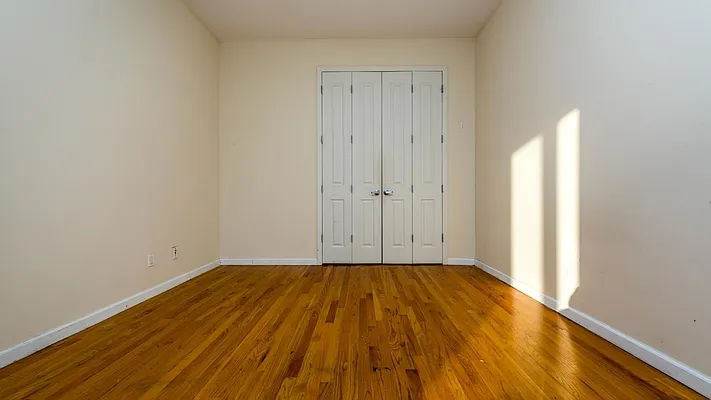 Rented by Nooklyn NYC LLC | media 37