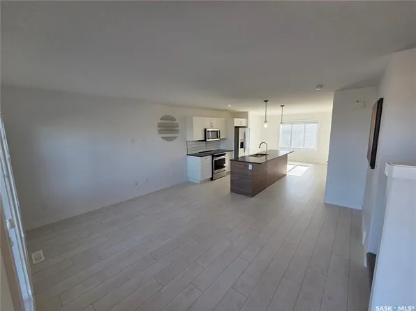324 McOrmond DRIVE, Saskatoon, SK S7V 0W9