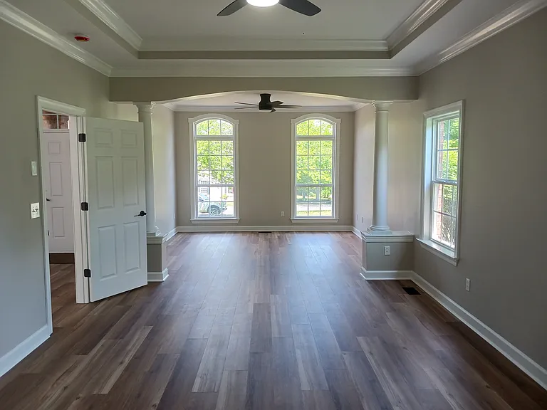 Large master with sitting area on main level
