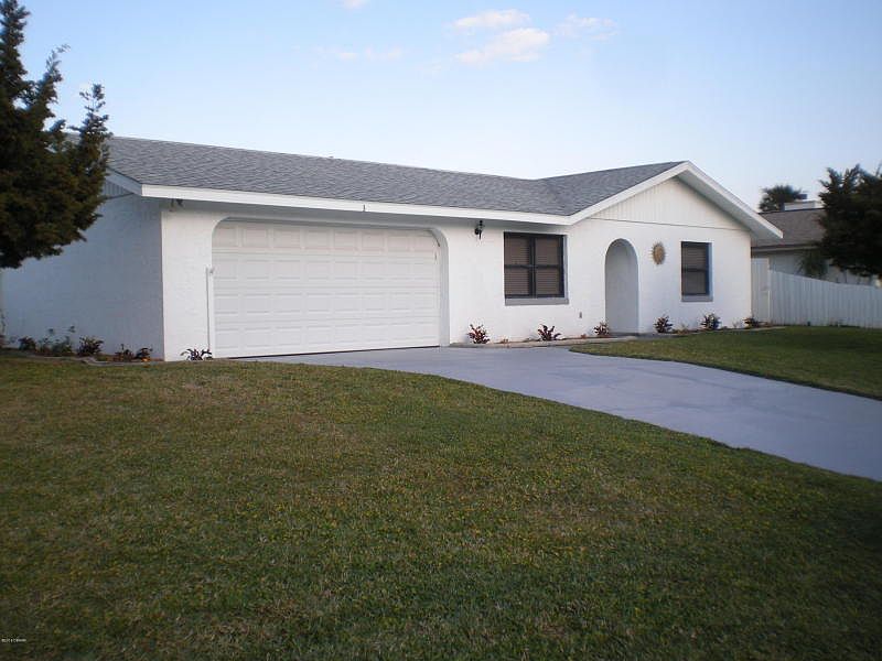 1st image of 3 Sand Dune Dr