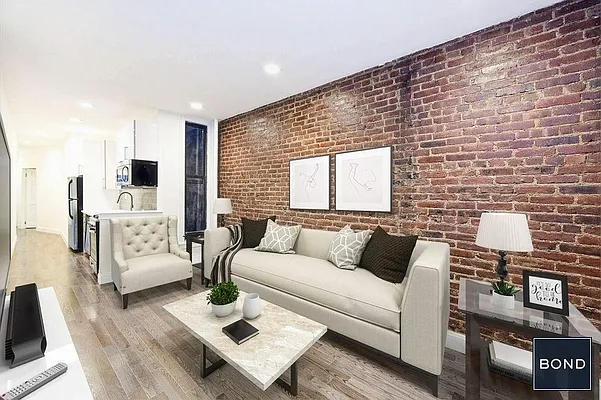 Rented by Bond New York | media 27