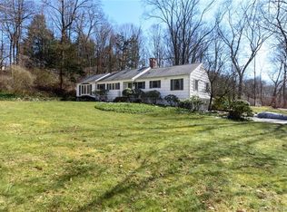 25 Rolling Ridge Rd, Wilton, CT 06897