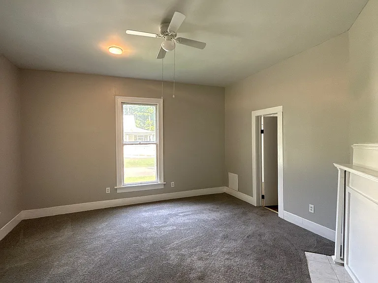 812 Tyus St — Photo 5