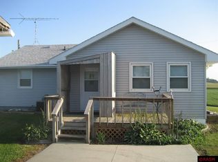 40419 90th St, Janesville, MN 56048