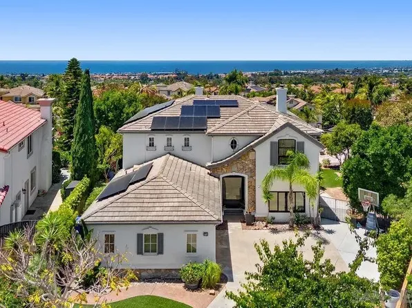 6715 Lemon Leaf Dr, Carlsbad, CA 92011