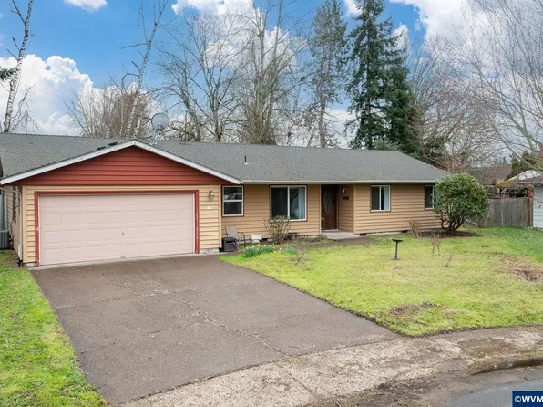 4558 Treeside Ct NE, Salem, OR 97305