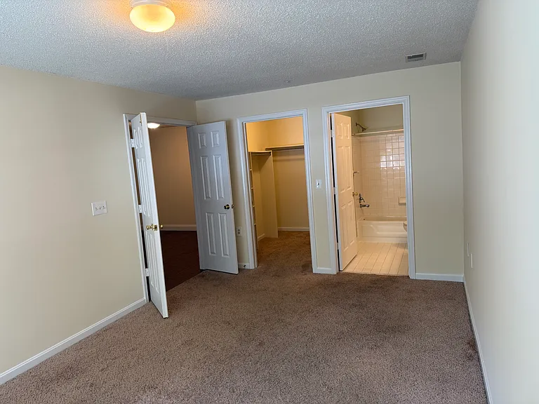 15315 Diamond Cove Ter #4 — Photo 7