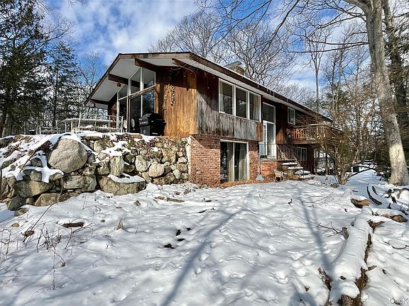 2nd image of 12 Deer Path Road