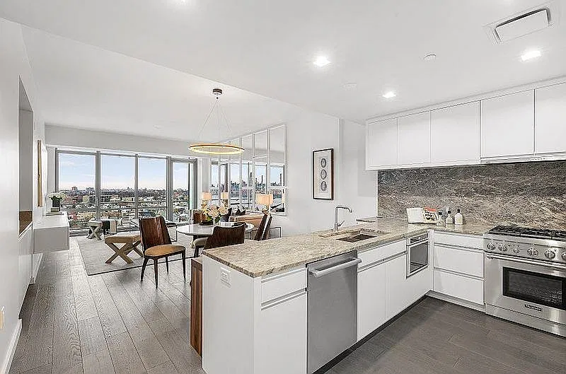 2 bed, 2.0 bath, $5,900 — Photo 1