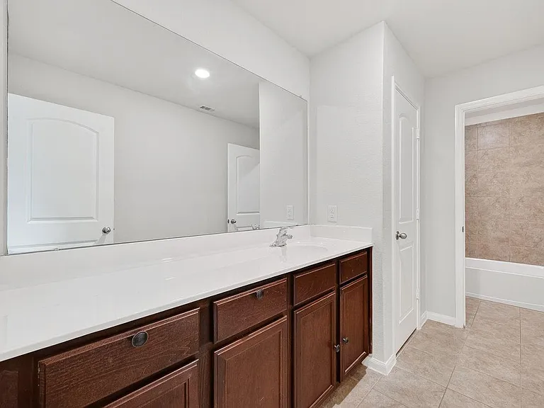 228 Elm Patch Dr — Photo 14