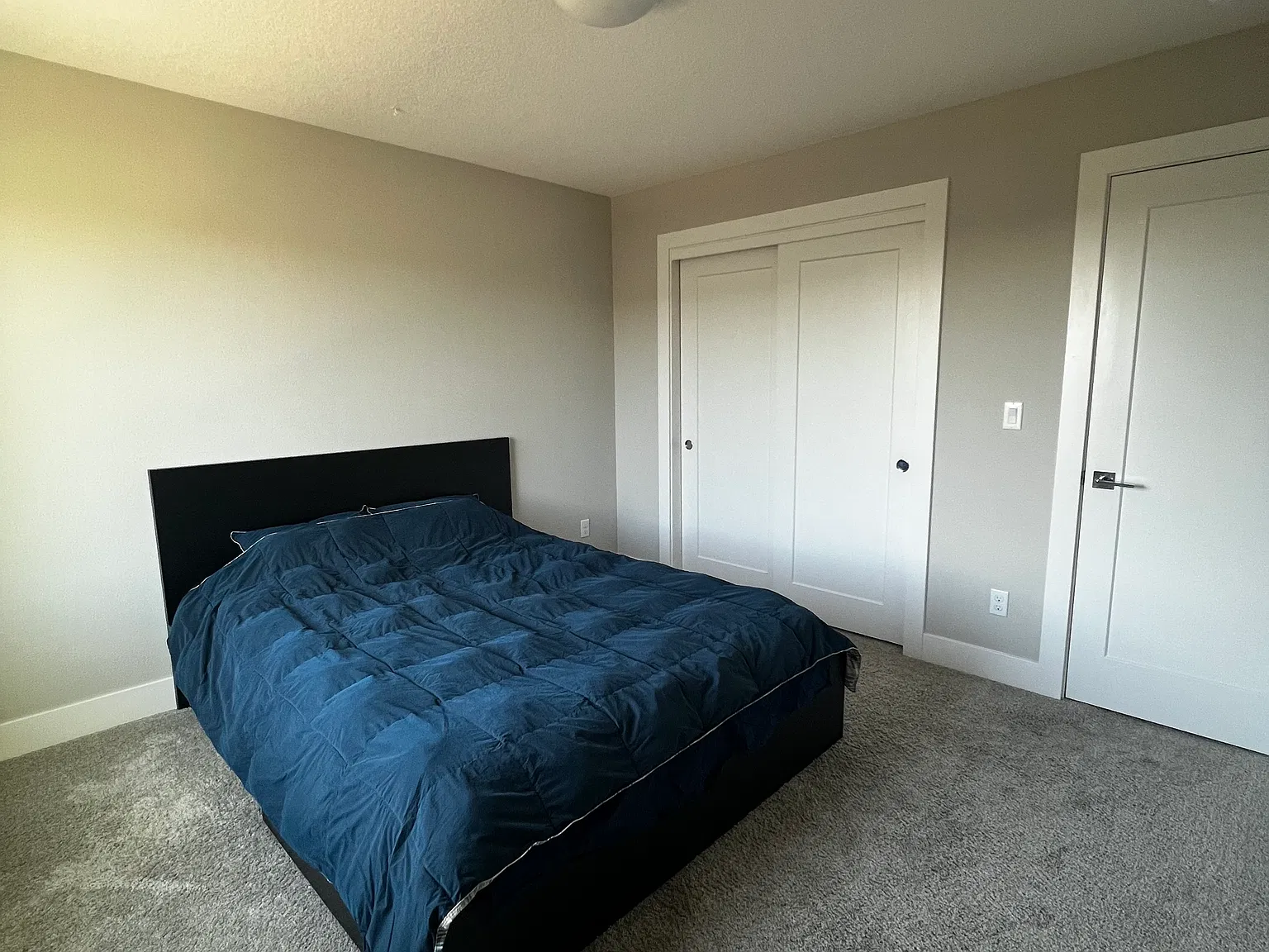 5 bed, 3.5 bath, 2865 sqft, $1,225 — Photo 3