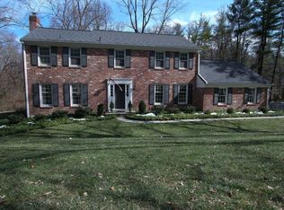 690 Malin Rd, Newtown Square, PA 19073