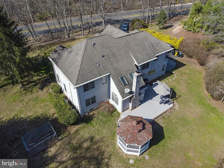15 Scenic Dr — Photo 40