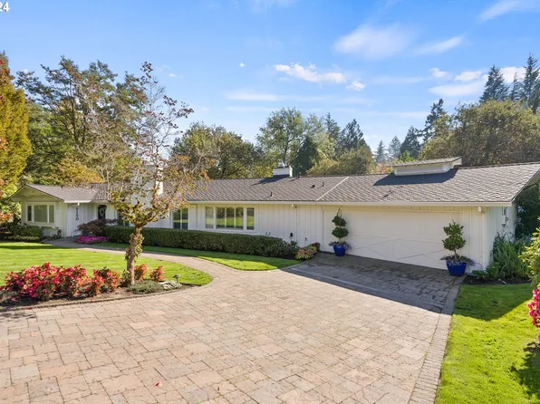 5150 SW Dogwood Ln, Portland, OR 97225
