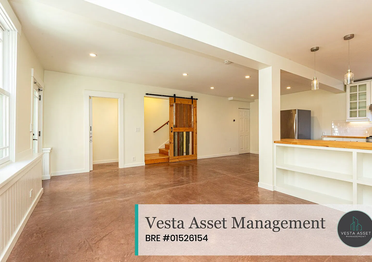 A Rare Historic Carriage House in San Francisco's Vibrant Inner Mission — Photo 1