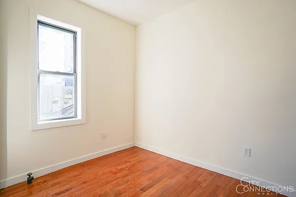 Rented by City Connections Realty | media 24