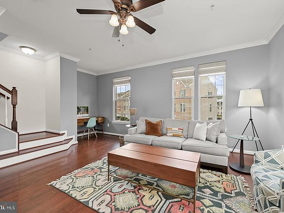 4th image of 1054 Wisdom Ct