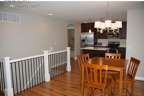 2nd image of 817 Vivian St