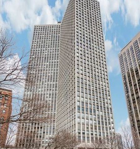1st image of 2626 N Lakeview Ave APT 702