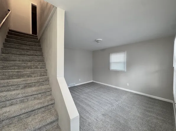 (undisclosed Address), Rockford, IL 61101