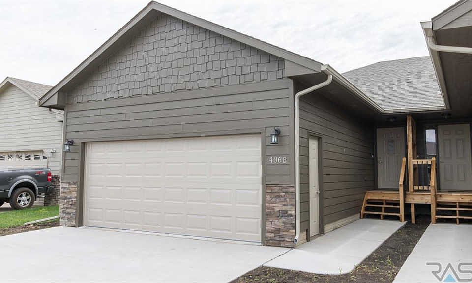 1st image of 406 Macey Ave #B