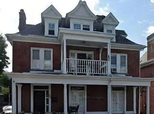 620 Blackburn Rd APT 2, Sewickley, PA 15143