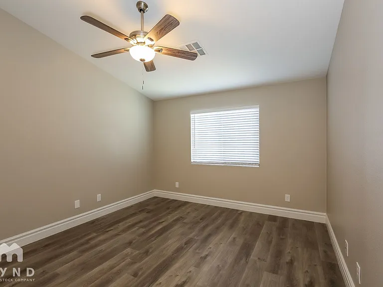 3375 Wasatch Cedars St — Photo 7