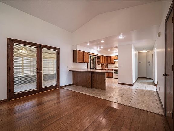 5th image of 5519 LAKE MARY JESS SHORES COURT