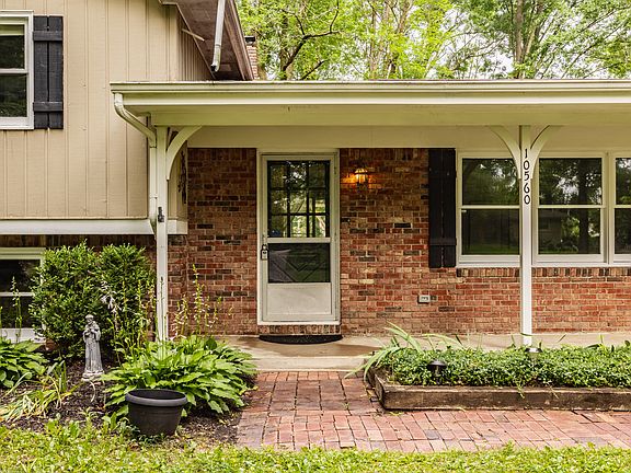 5th image of 10560 Greentree Dr