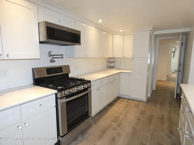 607 3rd Ave #LOWER LEV — Photo 10