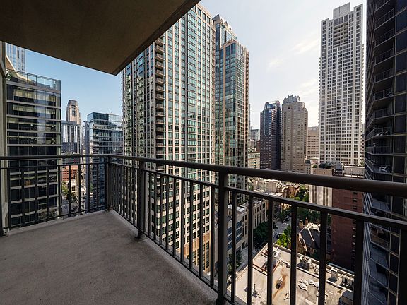 4th image of 630 N State St APT 2202