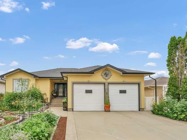 143 S Spruce Close SE, Medicine Hat, AB T1B 4L7