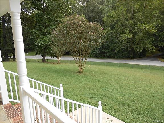 4th image of 7916 Quinton Ct