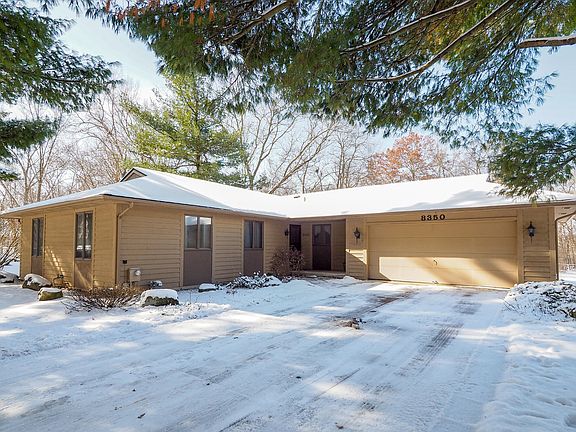 2nd image of 8350 Valleywood Ln