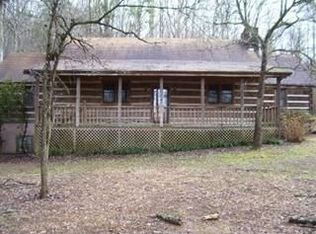 3025 W Wolf Valley Rd, Clinton, TN 37716