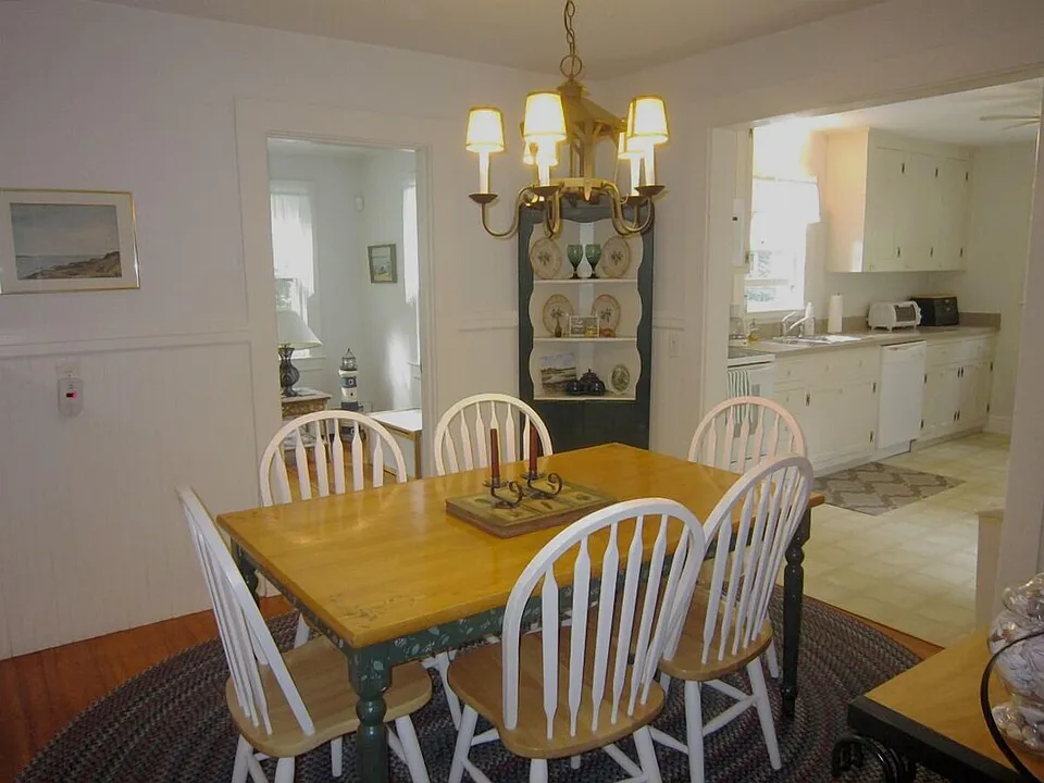 33 Brier Ln