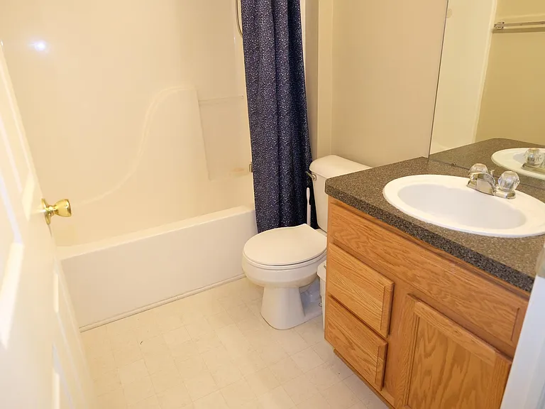 9653 Wexford Dr — Photo 10