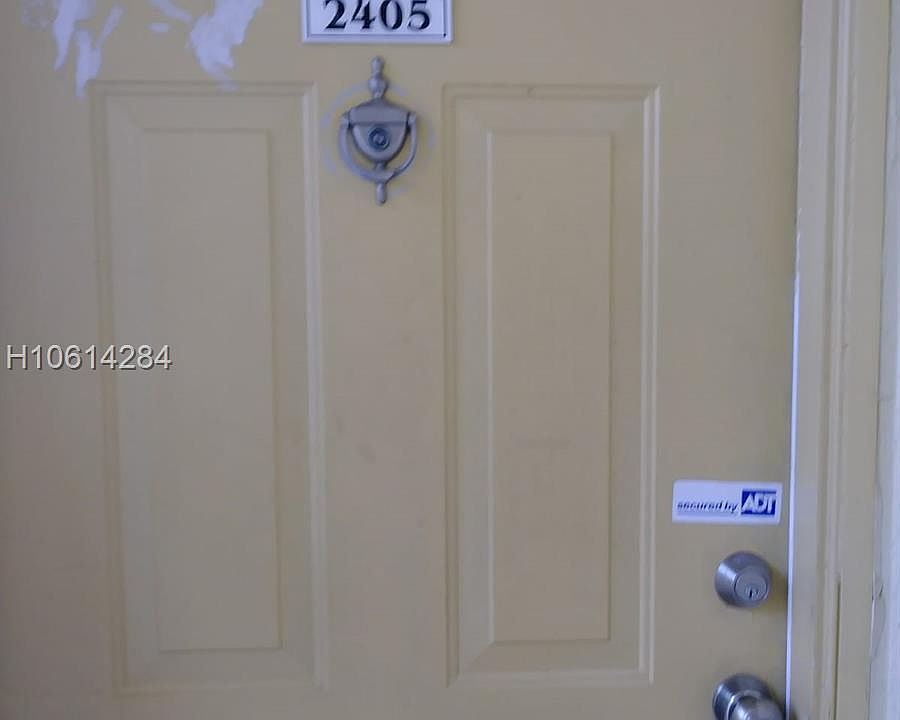 1st image of 1269 SW 46th Ave APT 2405
