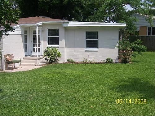 4th image of 3224 Lake Shore Ct