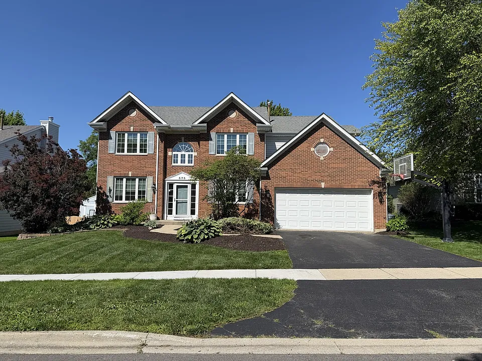 575 Capital Ln