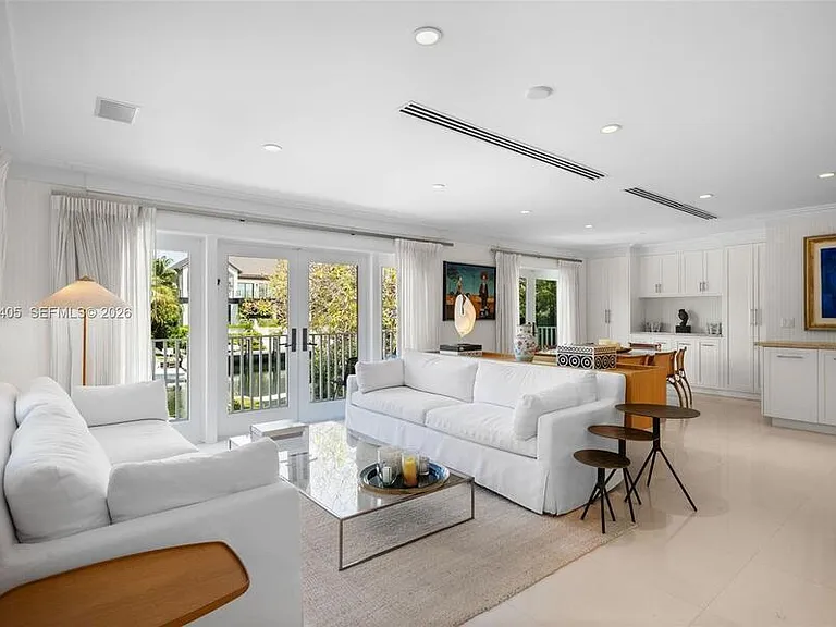6831 Sunrise Ct — Photo 13